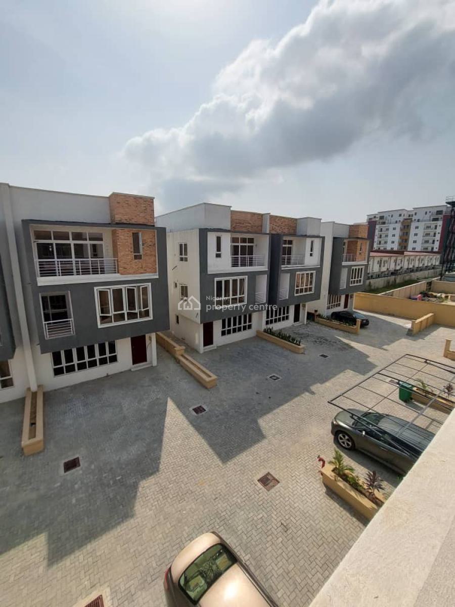 Fully Serviced 5-bedroom Semi Detached House with a Bq, Western Foreshore Estate, Osapa, Lekki, Lagos, Semi-detached Duplex for Rent