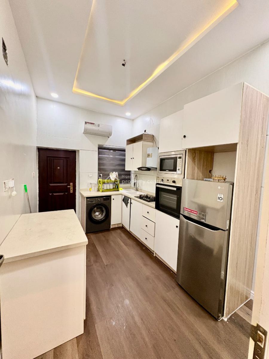 Luxury 3 Bedroom Duplex with Pool, Ps5 and Air Hockey in Elite Estate, Before Orchid Enyo Filling Station By Lekki 2nd Toll Gate, Lekki, Lagos, Semi-detached Duplex Short Let