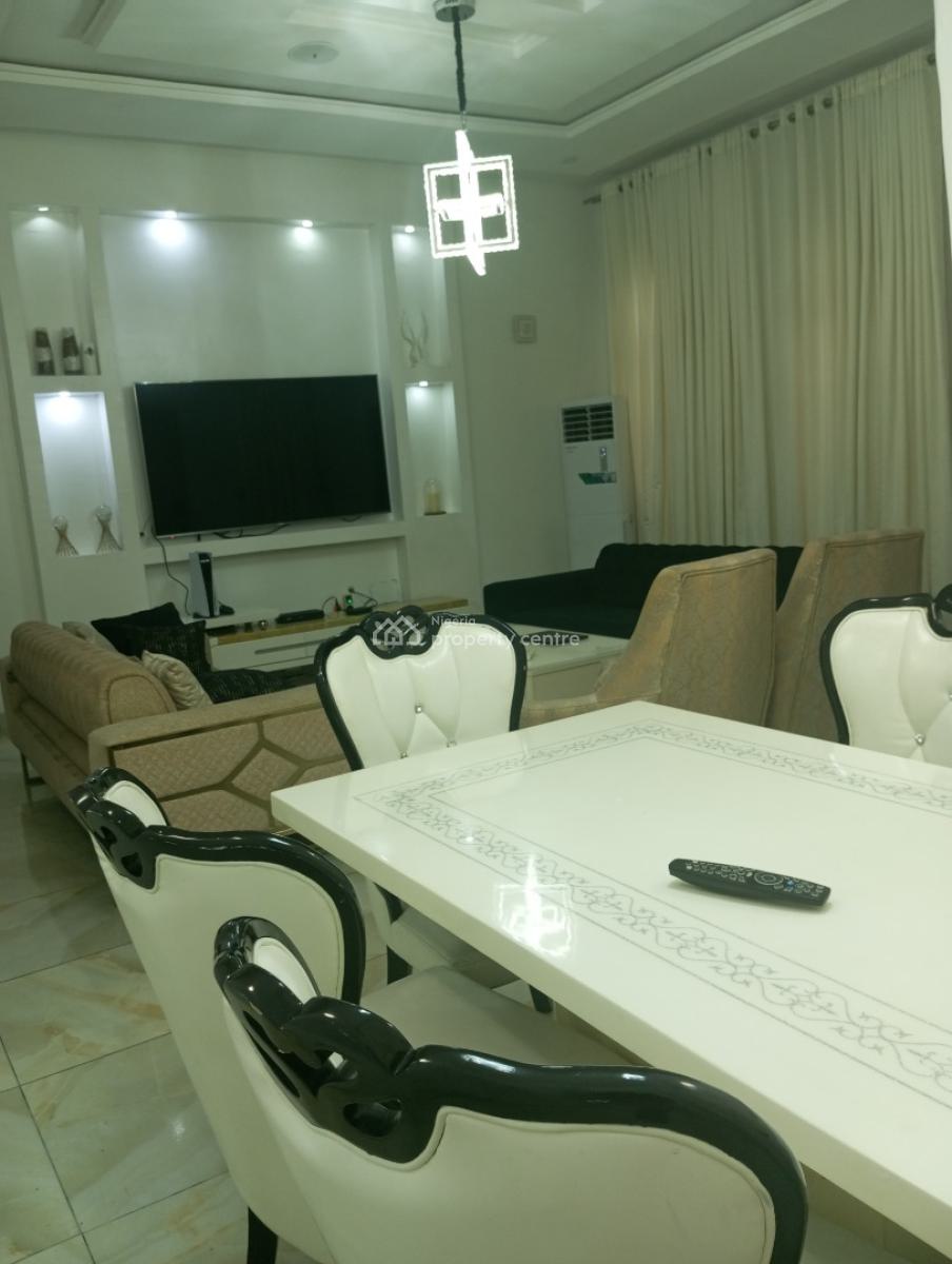 Specious 4 Bedrooms Semi Detached with a Bq, Along Chevron Drive, Lekki, Lagos, Semi-detached Duplex for Rent