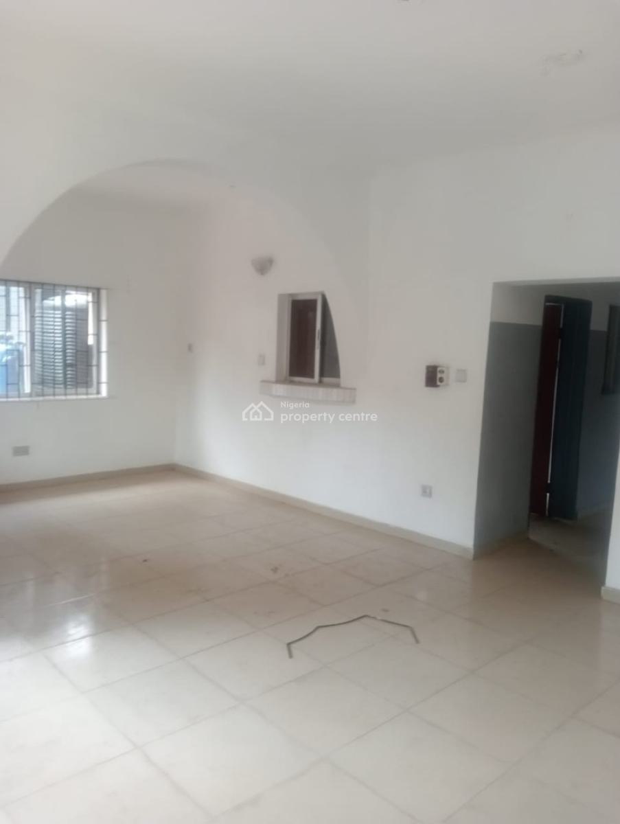 a Spacious 3 Bedroom Flat, Magodo, Lagos, Flat / Apartment for Rent