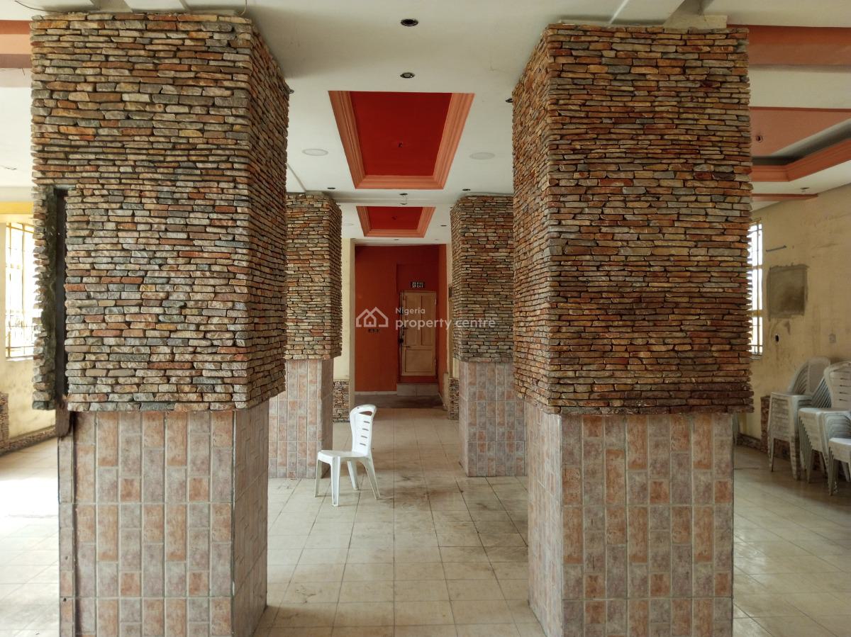 Commercial Space in a Plaza, Ajah, Lagos, Plaza / Complex / Mall for Rent