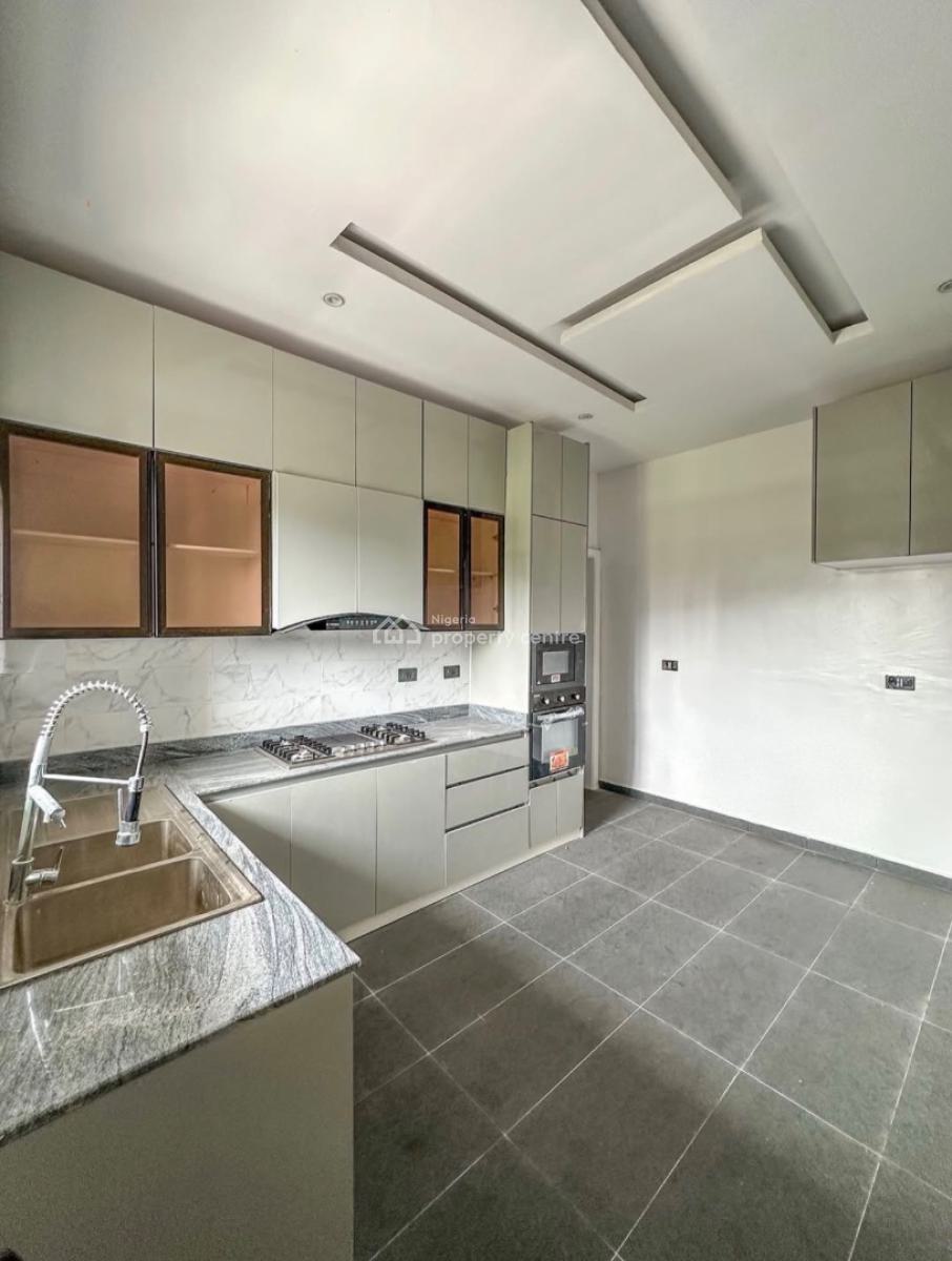 3 Bedroom Apartment with Bq, Victoria Island (vi), Lagos, Block of Flats for Sale