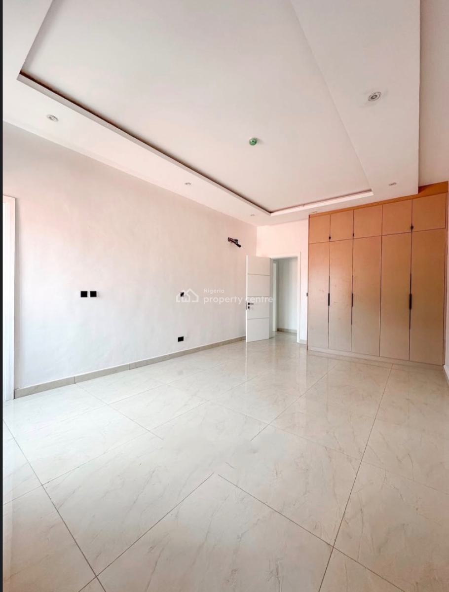 3 Bedroom Apartment with Bq, Victoria Island (vi), Lagos, Block of Flats for Sale