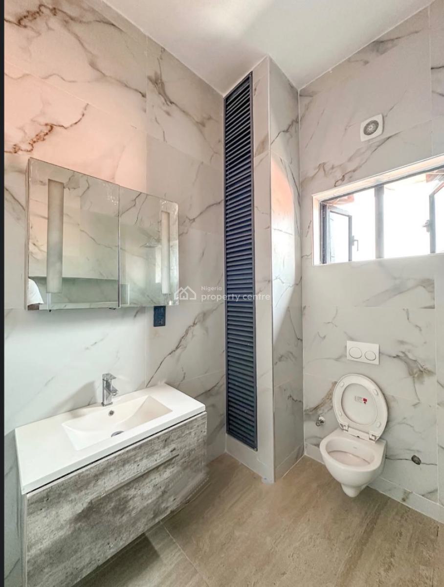 3 Bedroom Apartment with Bq, Victoria Island (vi), Lagos, Block of Flats for Sale