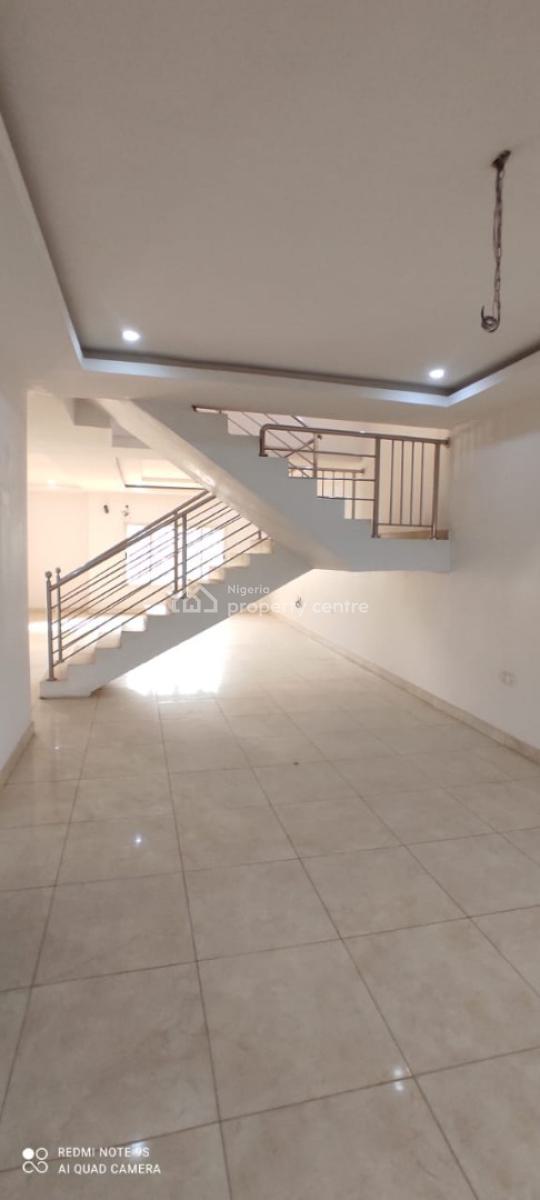 Well Maintained 4 Bedrooms Semi Detached Duplex with Bq, River Park Estate, Lugbe District, Abuja, Semi-detached Duplex for Sale