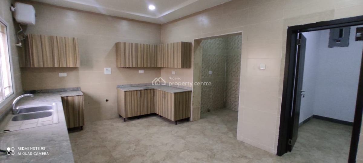 Well Maintained 4 Bedrooms Semi Detached Duplex with Bq, River Park Estate, Lugbe District, Abuja, Semi-detached Duplex for Sale