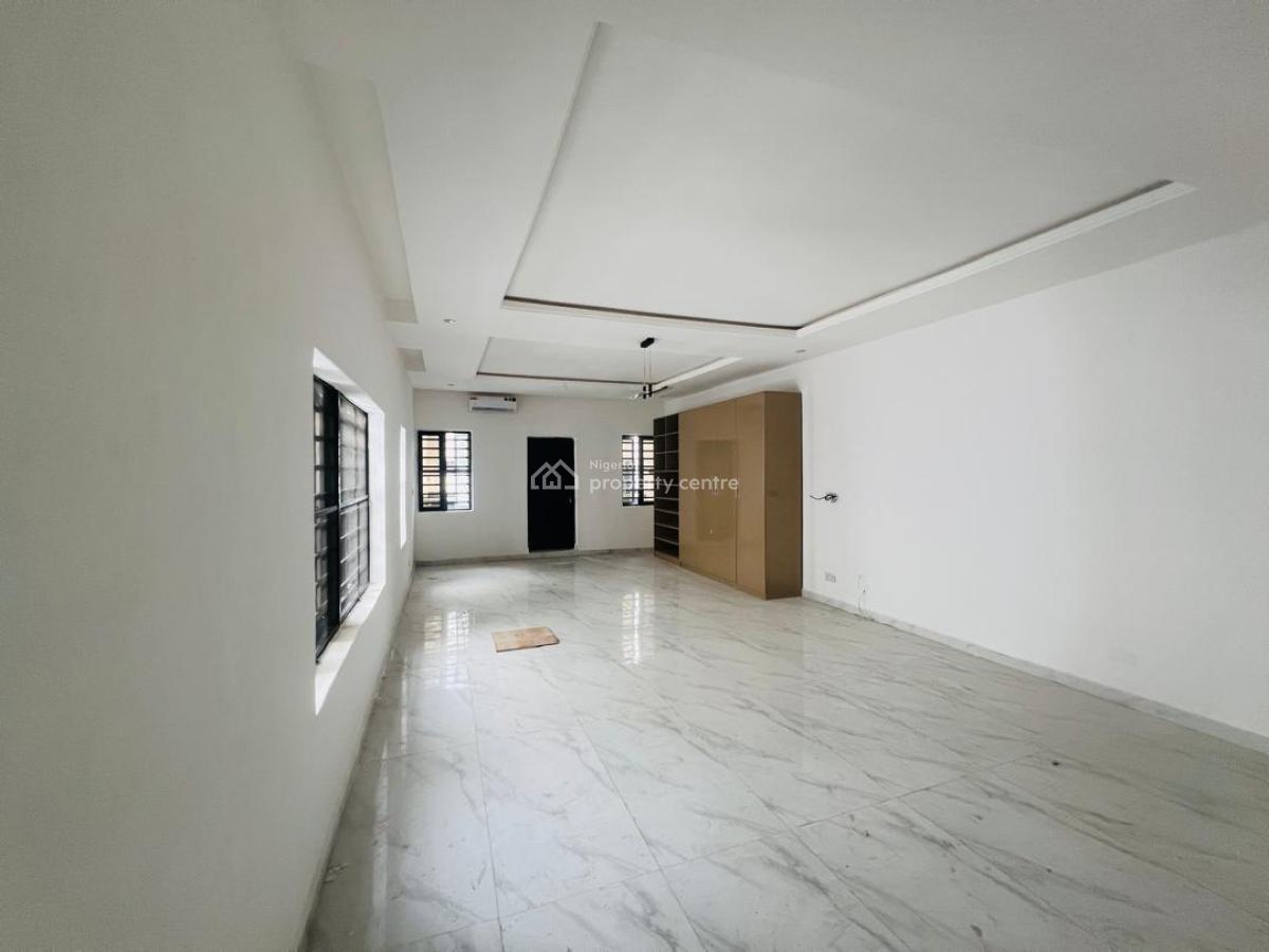 2 Bedroom Terrace Duplex with Fitted Ac, Lekki Phase 1, Lekki, Lagos, Terraced Duplex for Rent