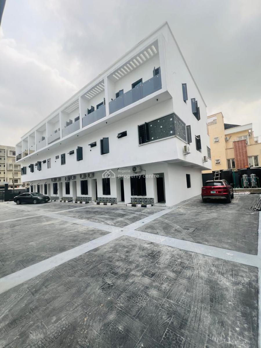 2 Bedroom Terrace Duplex with Fitted Ac, Lekki Phase 1, Lekki, Lagos, Terraced Duplex for Rent