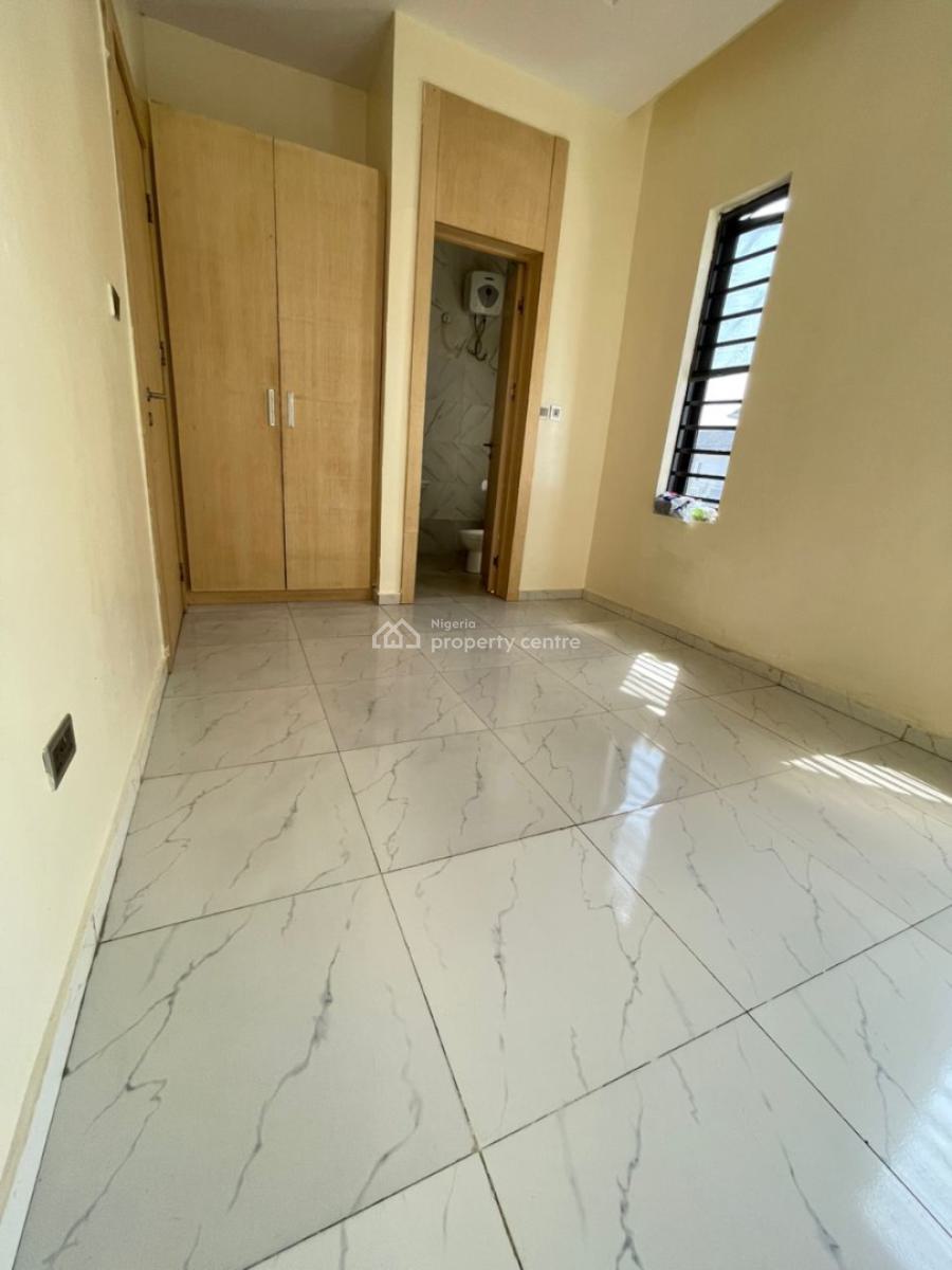 Spacious Room in a Shared Apartment, Ikota, Lekki, Lagos, House for Rent