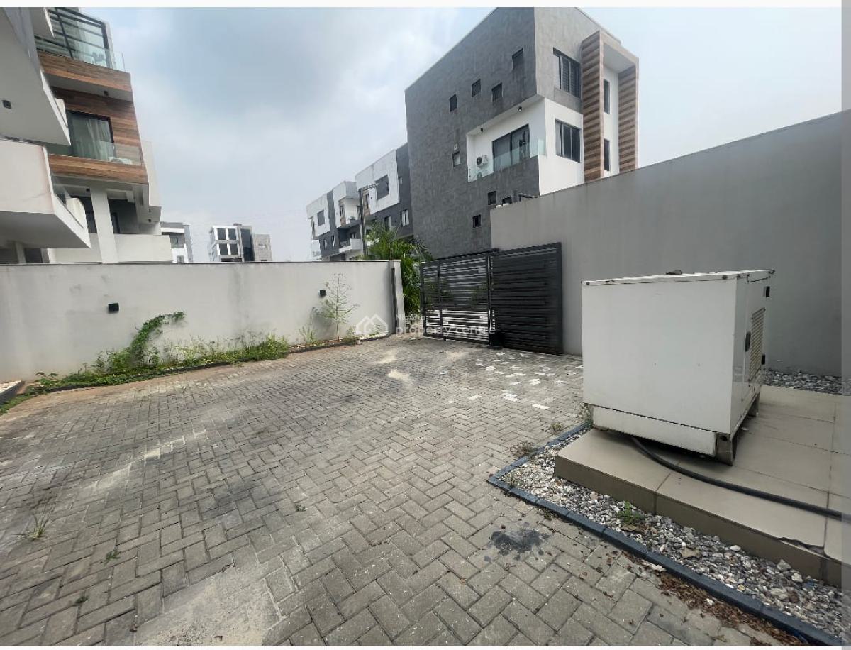Lovely 5 Bedrooms Semi-detached House, Banana Island, Ikoyi, Lagos, House for Sale
