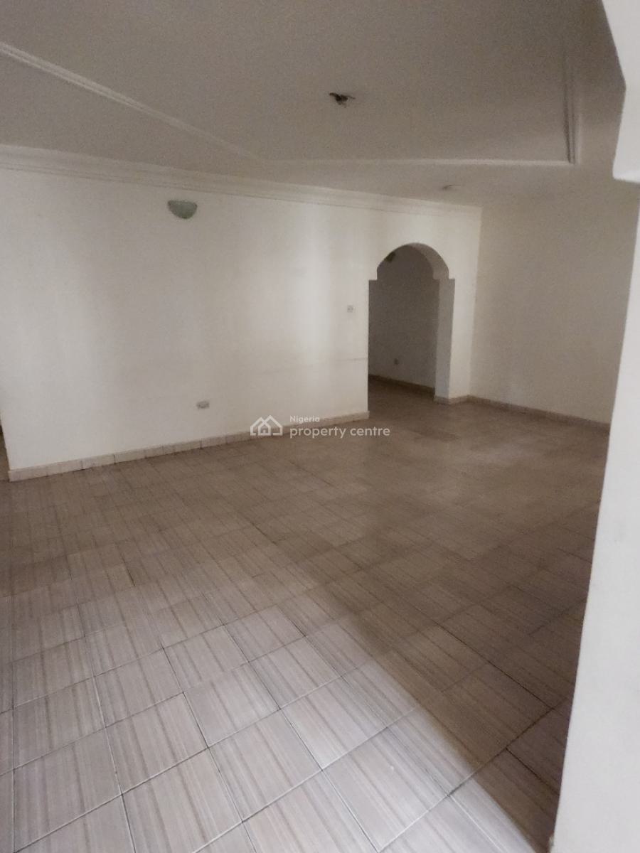 Spacious 3 Bedroom Flat, 1st Floor, Private Compound,tarred, By Hmedix, Guzape District, Abuja, Flat / Apartment for Rent