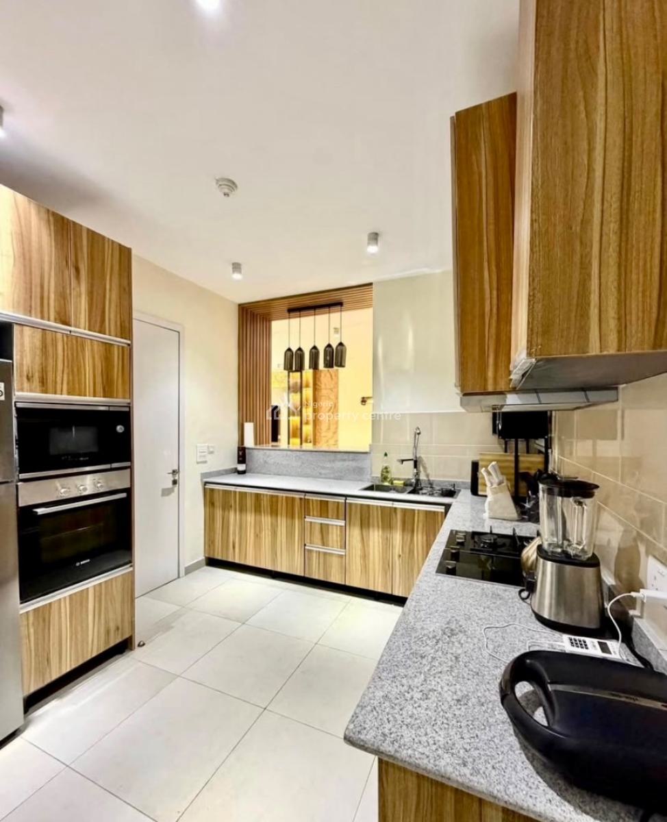 Tastefully Furnished 2 Bedroom Apartment with Swimming Pool, Lekki Phase 1, Lekki, Lagos, Flat / Apartment for Rent