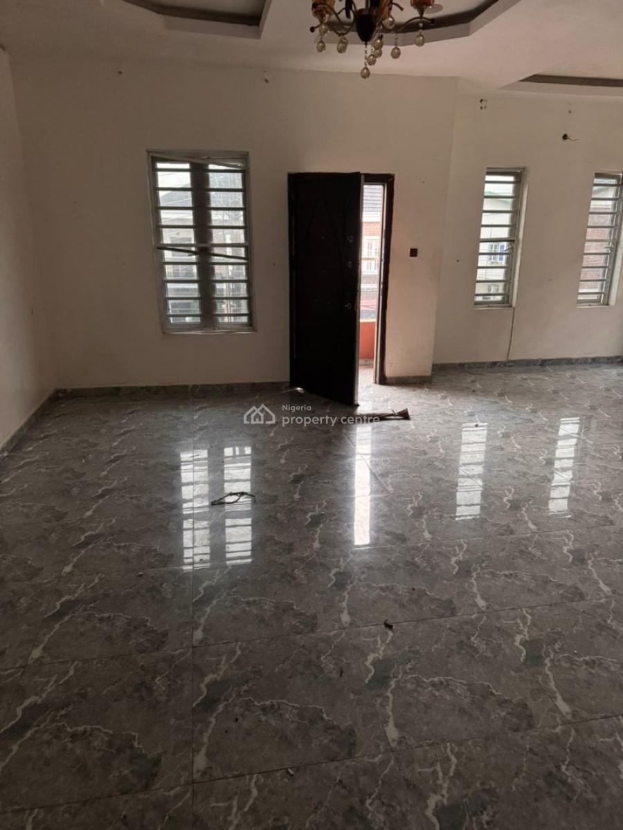 Massive Master Bedroom Upstairs Open Plan Kitchen in an Estate, Agungi, Lekki, Lagos, Self Contain (single Rooms) for Rent