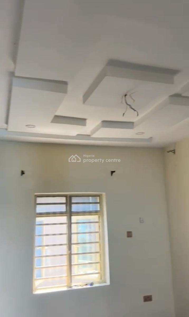 Very Spacious Mini Flat, Upstairs in a Secured Estate, Ikota, Lekki, Lagos, Mini Flat (room and Parlour) for Rent