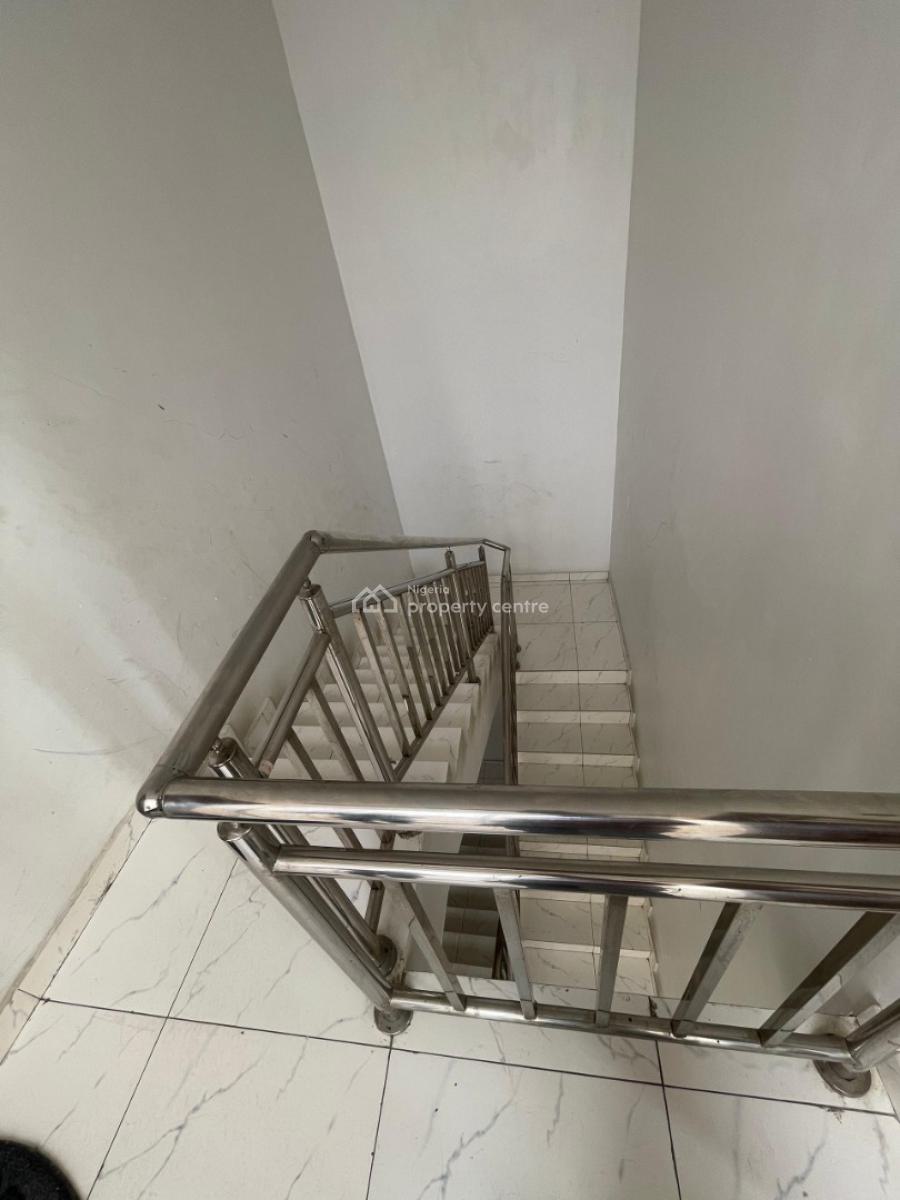 Luxury 2 Bedroom Apartment with Excellent Facilities, Olologo Lekki, Lekki, Lagos, Flat / Apartment for Rent