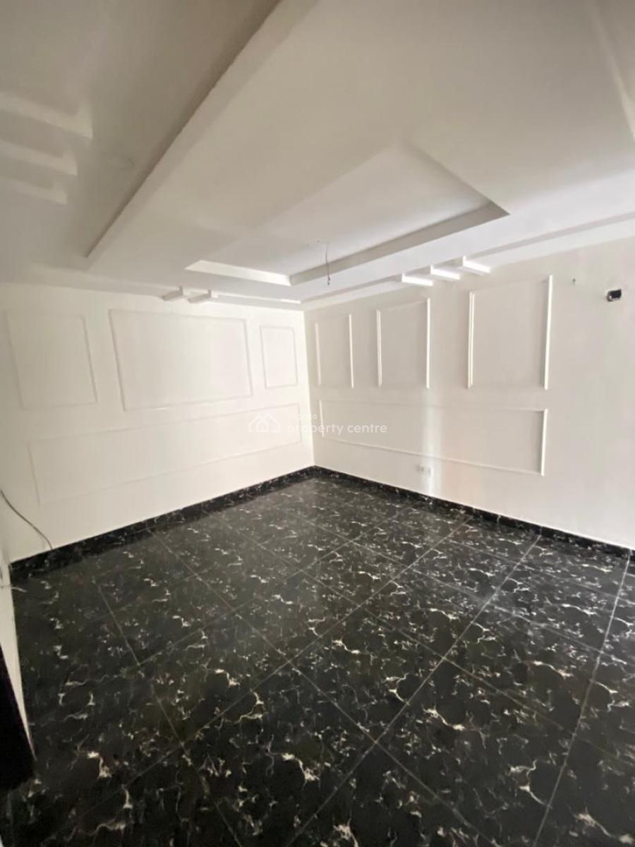 2 Bedrooms Apartments, Lekki Phase 1, Lekki, Lagos, Flat / Apartment for Rent