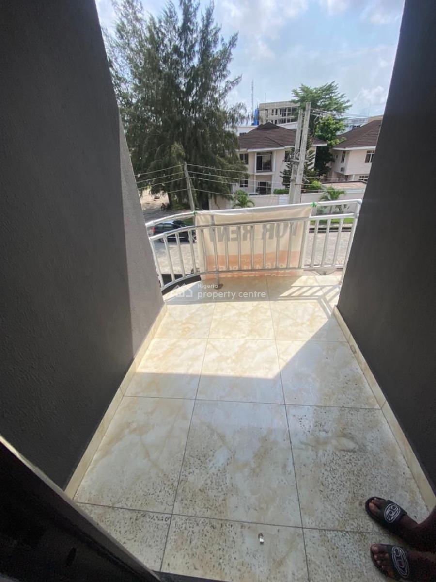 2 Bedrooms Apartments, Lekki Phase 1, Lekki, Lagos, Flat / Apartment for Rent