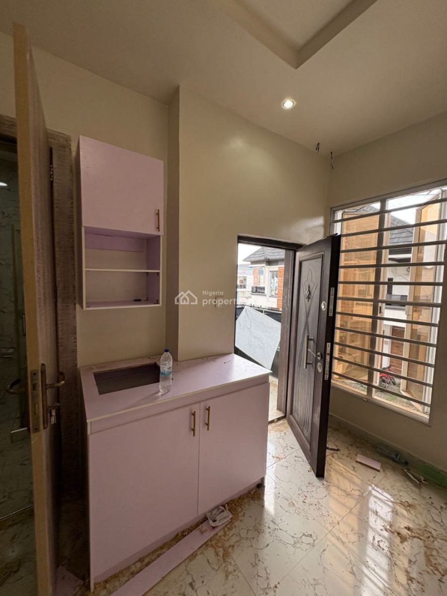 Studio Master Bedroom with Open Plan Kitchen,balcony and Personal Mete, Lekki Conservation Way, Lekki, Lagos, Self Contain (single Rooms) for Rent