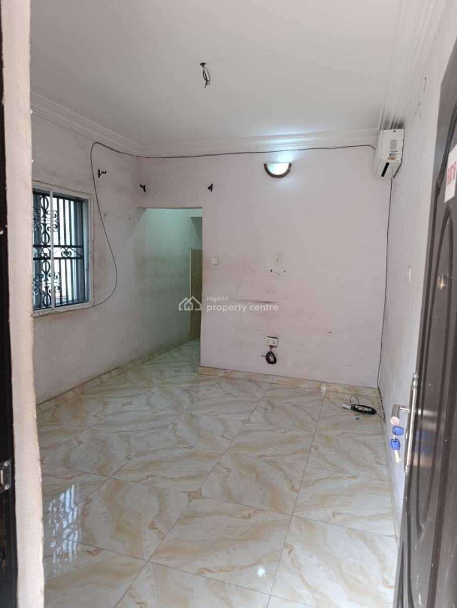 Mini Flat, Popola, Pedro, Gbagada, Lagos, Mini Flat (room and Parlour) for Rent