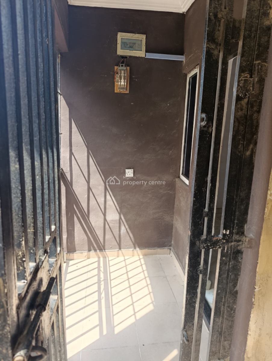 Mini Flat, Popola, Pedro, Gbagada, Lagos, Mini Flat (room and Parlour) for Rent