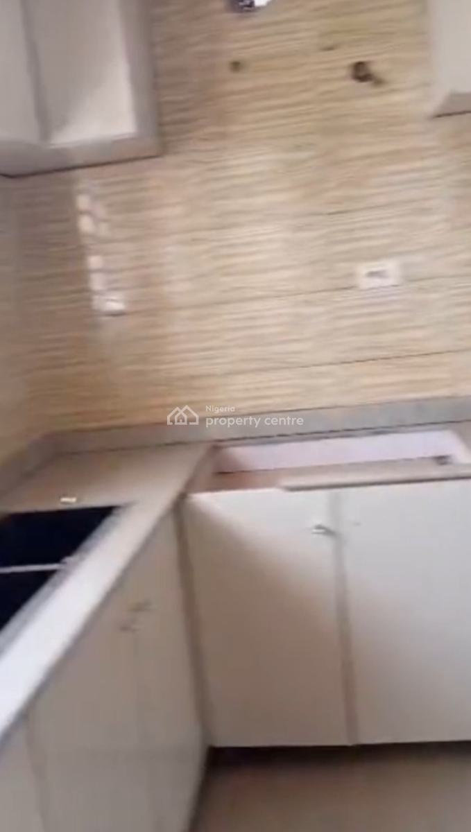 Spacious Clean 3 Bedrooms Flat, Jabi, Abuja, Flat / Apartment for Rent