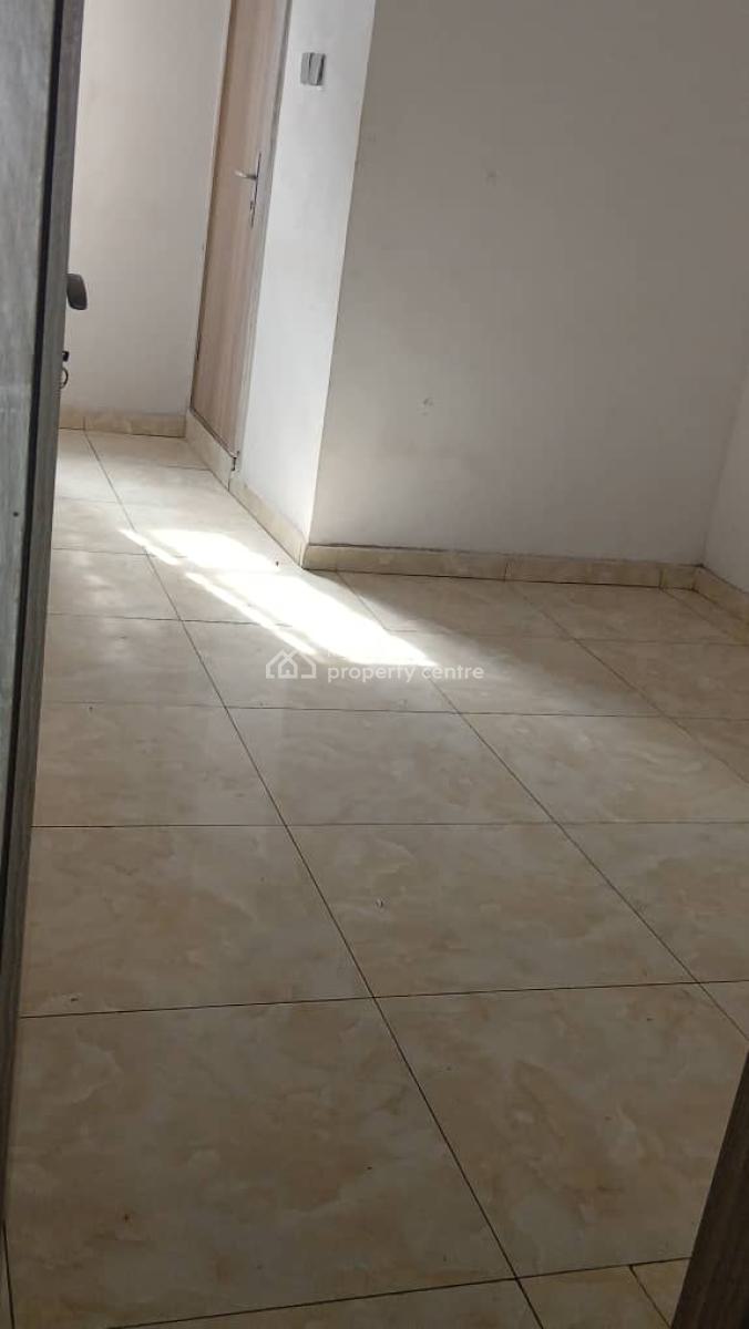 Spacious Room Shared Apartment, Lekki, Lagos, Self Contain (single Rooms) for Rent