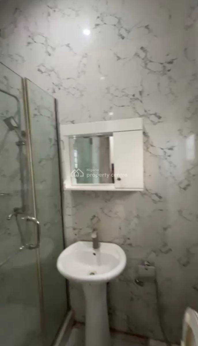 Self Contain, Van Daniel Estate, Lekki Expressway, Lekki, Lagos, Self Contain (single Rooms) for Rent