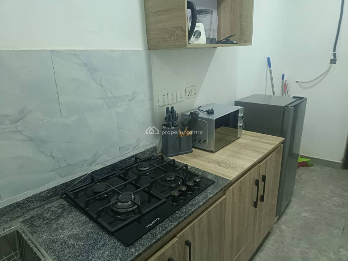 2 Bedroom Apartment, 2 Minutes From Mobil Petrol Station, Mabushi, Abuja, Block of Flats for Sale