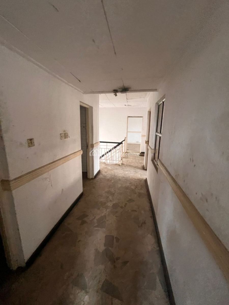 Lovely 4 Bedroom Semi-detached Duplex, Ilupeju, Lagos, Semi-detached Duplex for Rent