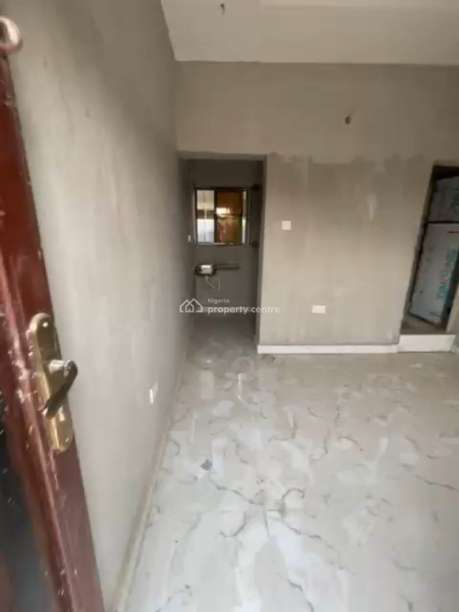 an Executive, Newly Built, and Spacious Room Self-contained, Bajulaiye, Shomolu, Lagos, Self Contain (single Rooms) for Rent