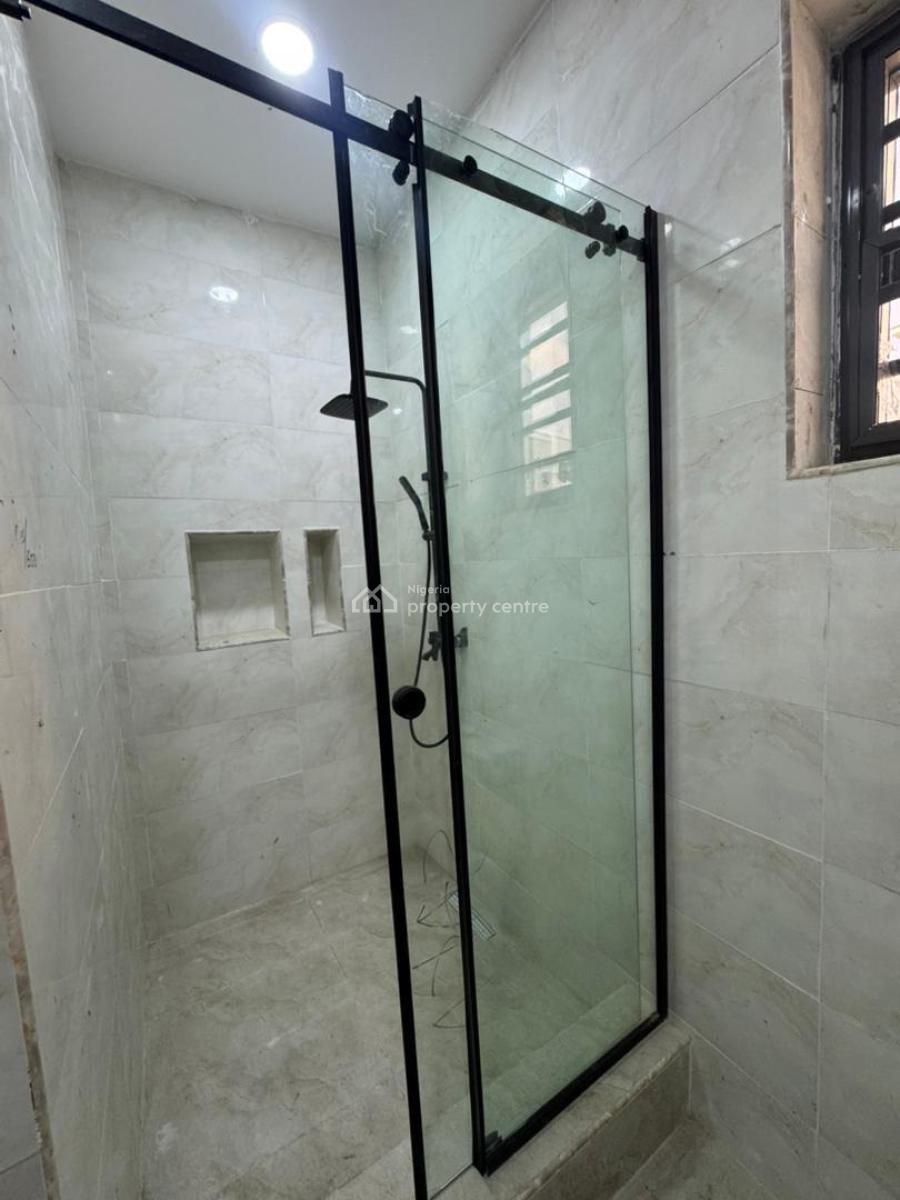 Brand New 3 Bedroom Apartment, Ologolo, Lekki, Lagos, Flat / Apartment for Rent