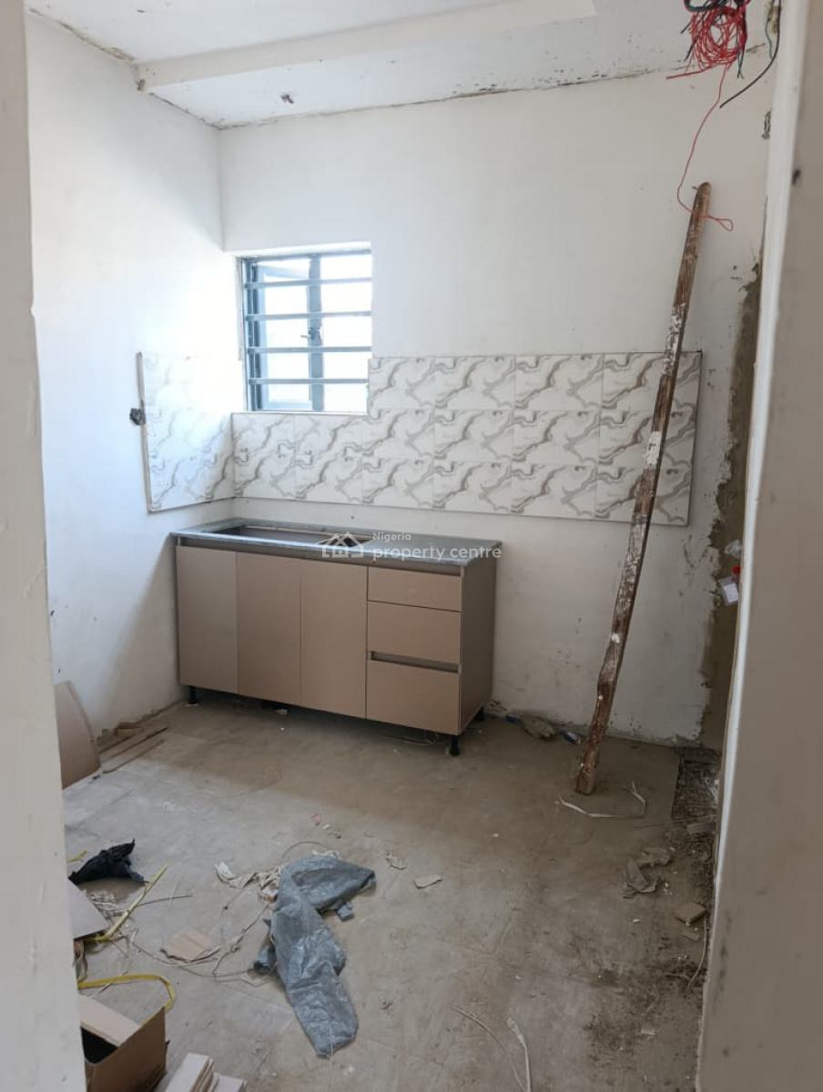 Mini Flat, Pedro, Gbagada, Lagos, Mini Flat (room and Parlour) for Sale