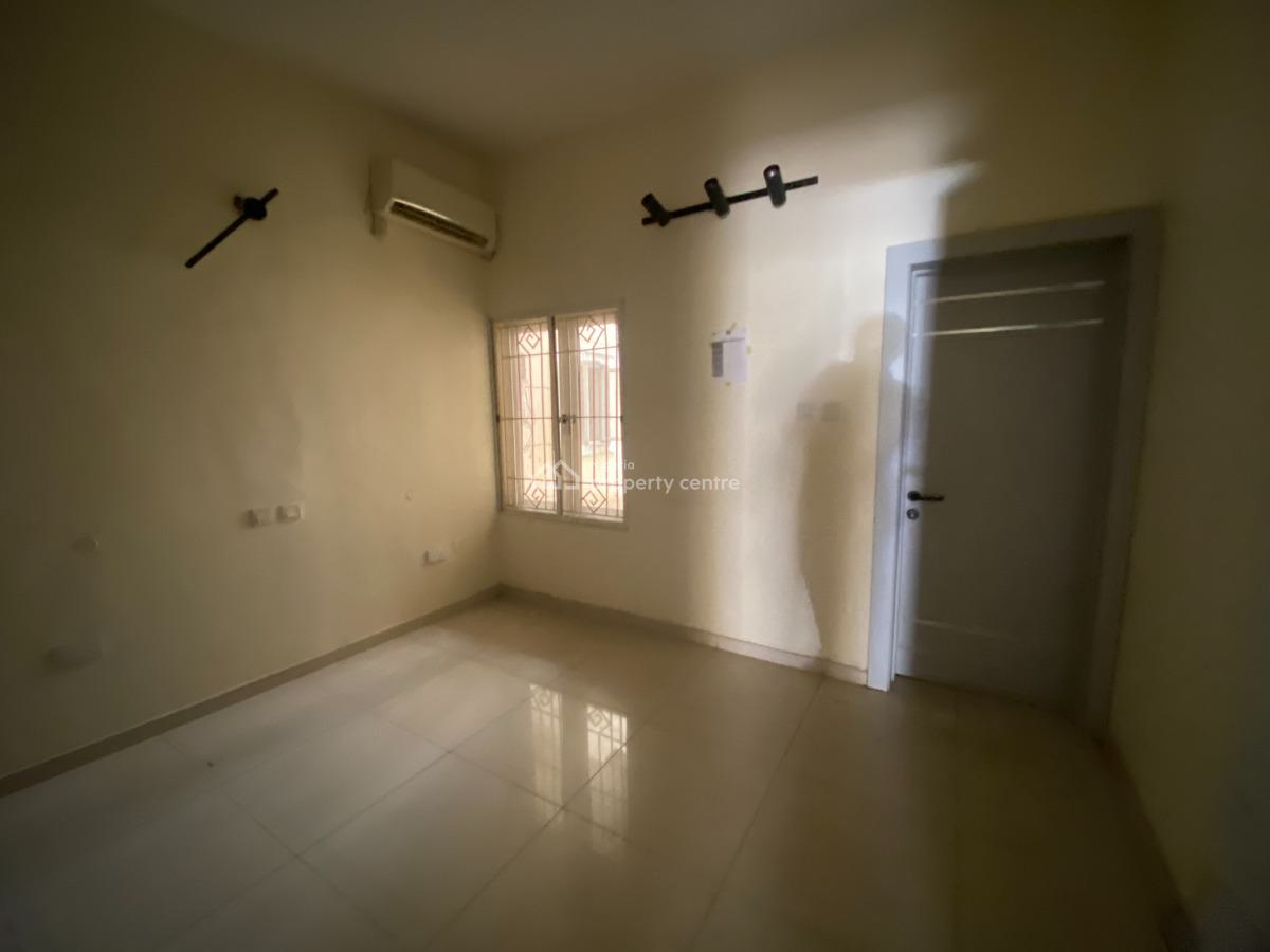 Luxury 4-bedroom Terraced Duplex Office Space., Lekki Phase 1, Lekki, Lagos, Office Space for Rent