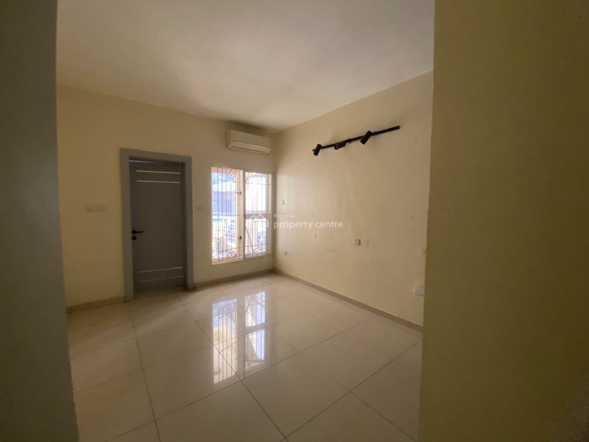 Luxury 4-bedroom Terraced Duplex Office Space., Lekki Phase 1, Lekki, Lagos, Office Space for Rent