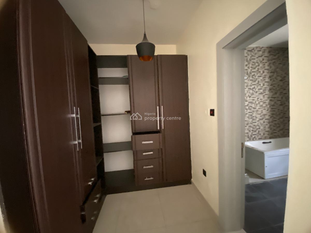 Luxury 4-bedroom Terraced Duplex Office Space., Lekki Phase 1, Lekki, Lagos, Office Space for Rent