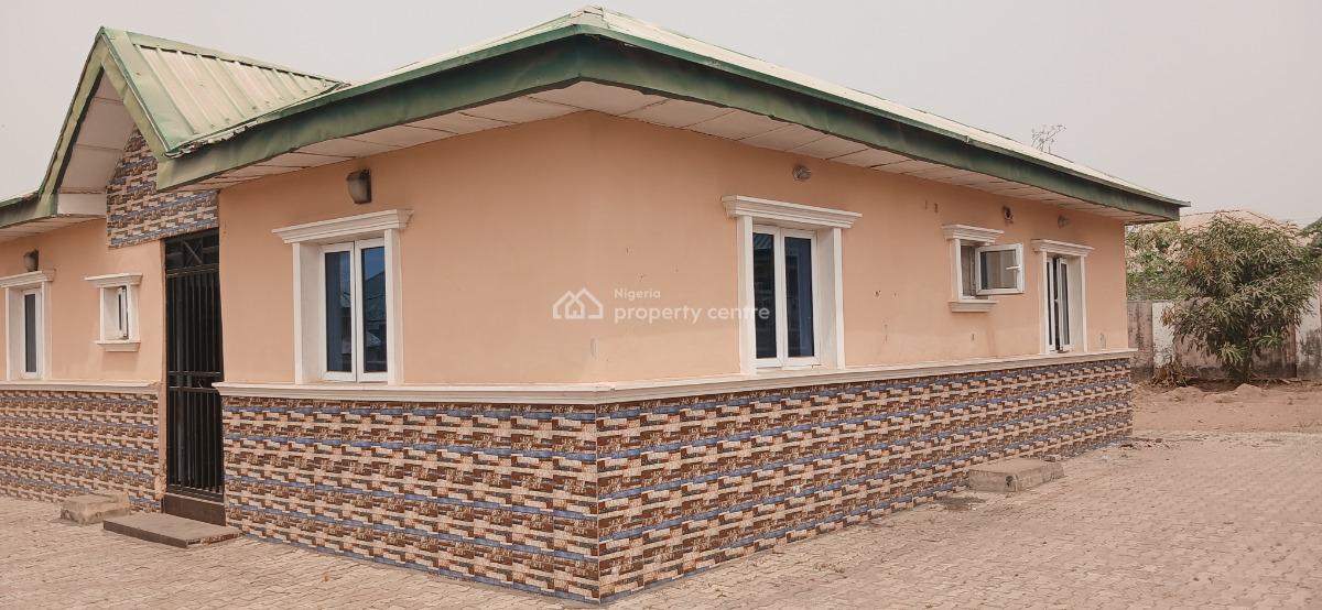 Luxury Bedroom Bungalow, New Site Estate, Lugbe District, Abuja, Flat / Apartment for Rent