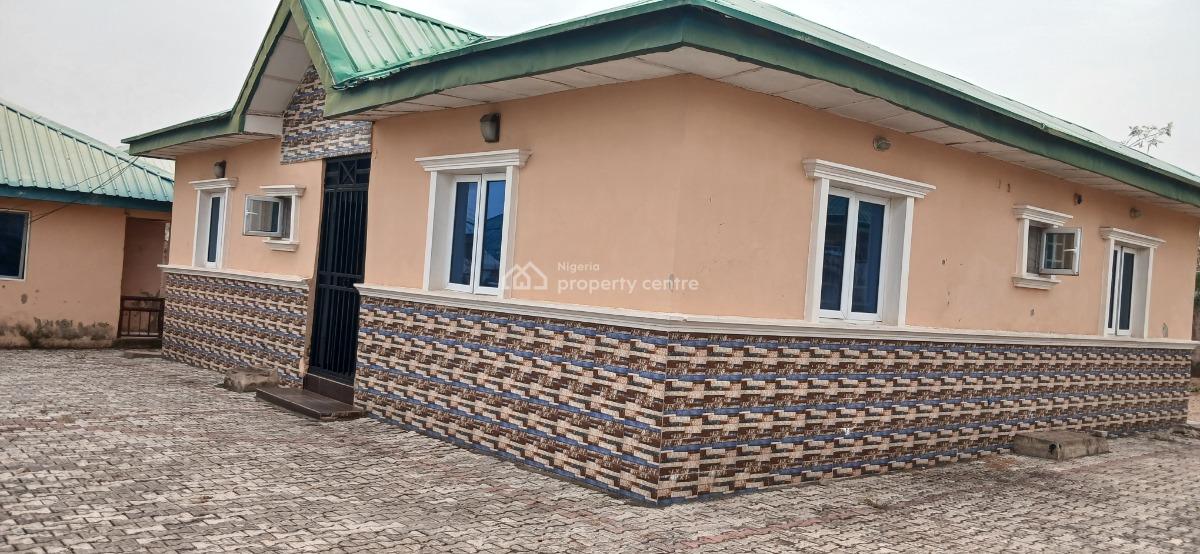Luxury 3 Bedroom Bungalow, New Site Estate, Lugbe District, Abuja, Flat / Apartment for Rent