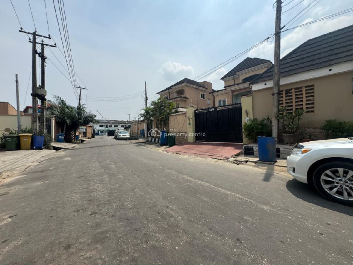 Well Maintained 4 Bedroom Bungalow, Shonibare Estate, Maryland, Lagos, House for Sale