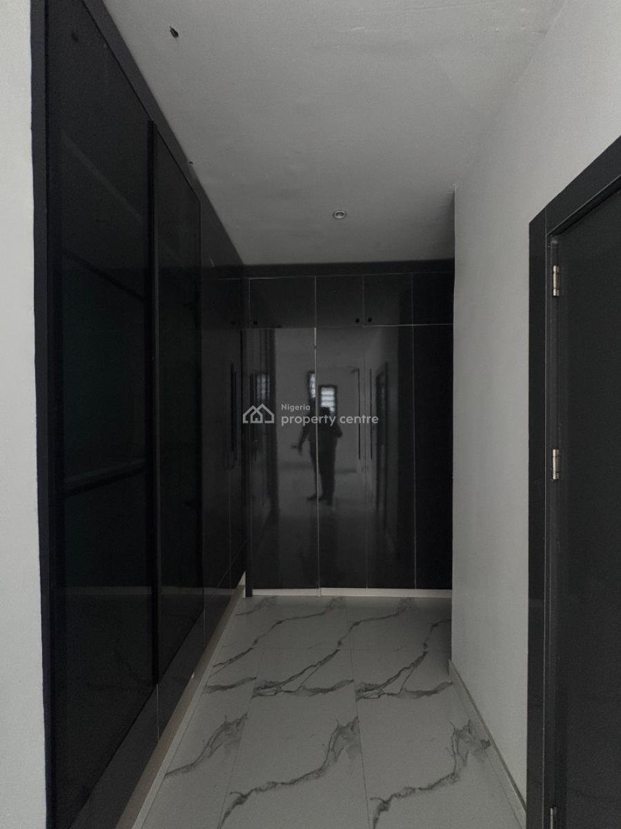 Spacious Five (5) Bedroom Semi-detached Duplex, Ikota, Lekki, Lagos, Semi-detached Duplex for Sale
