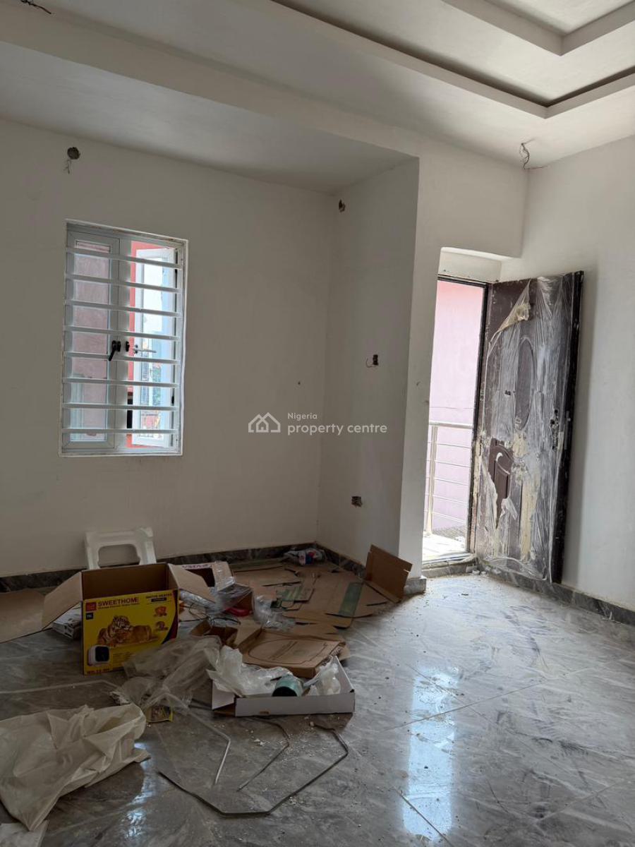 New 2 Bedroom Apartment, Fadeyi, Shomolu, Lagos, Flat / Apartment for Rent