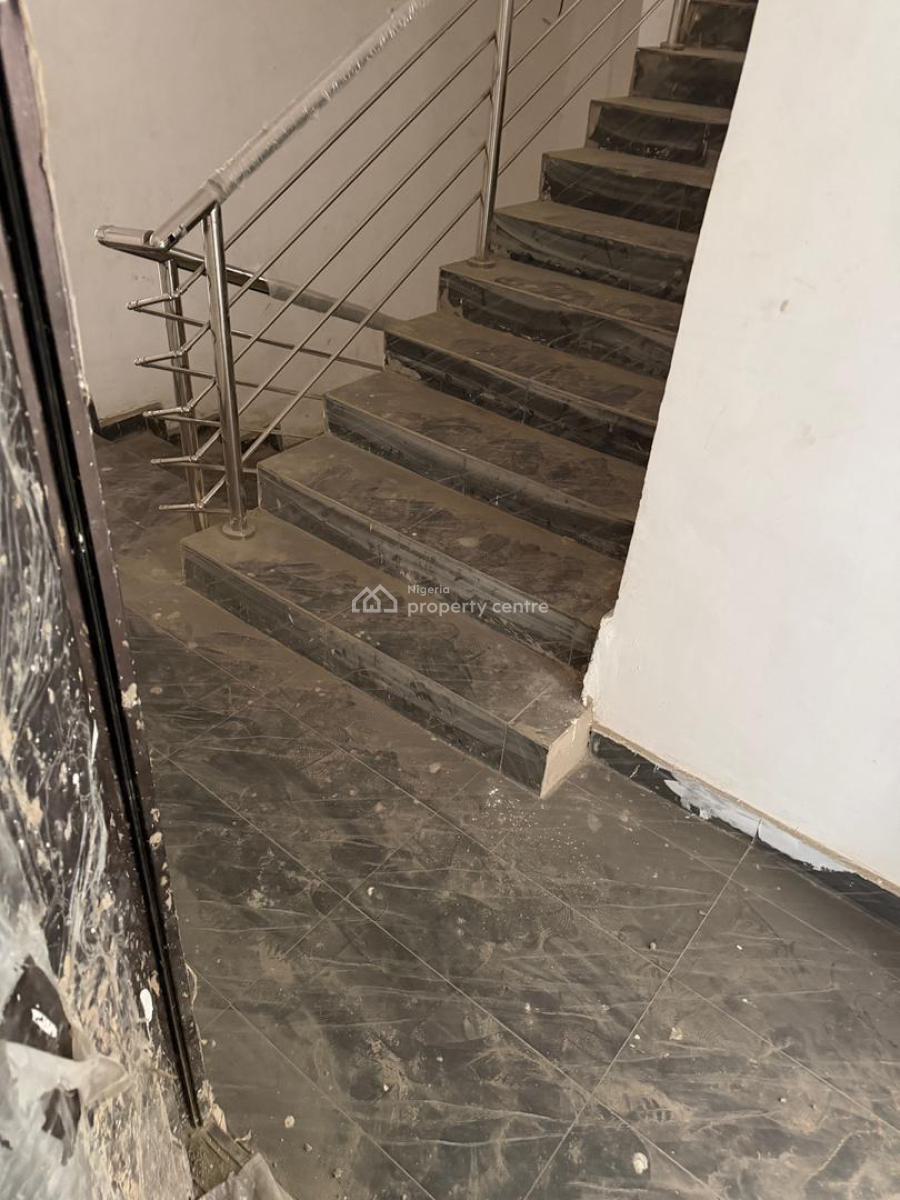 New 2 Bedroom Apartment, Fadeyi, Shomolu, Lagos, Flat / Apartment for Rent