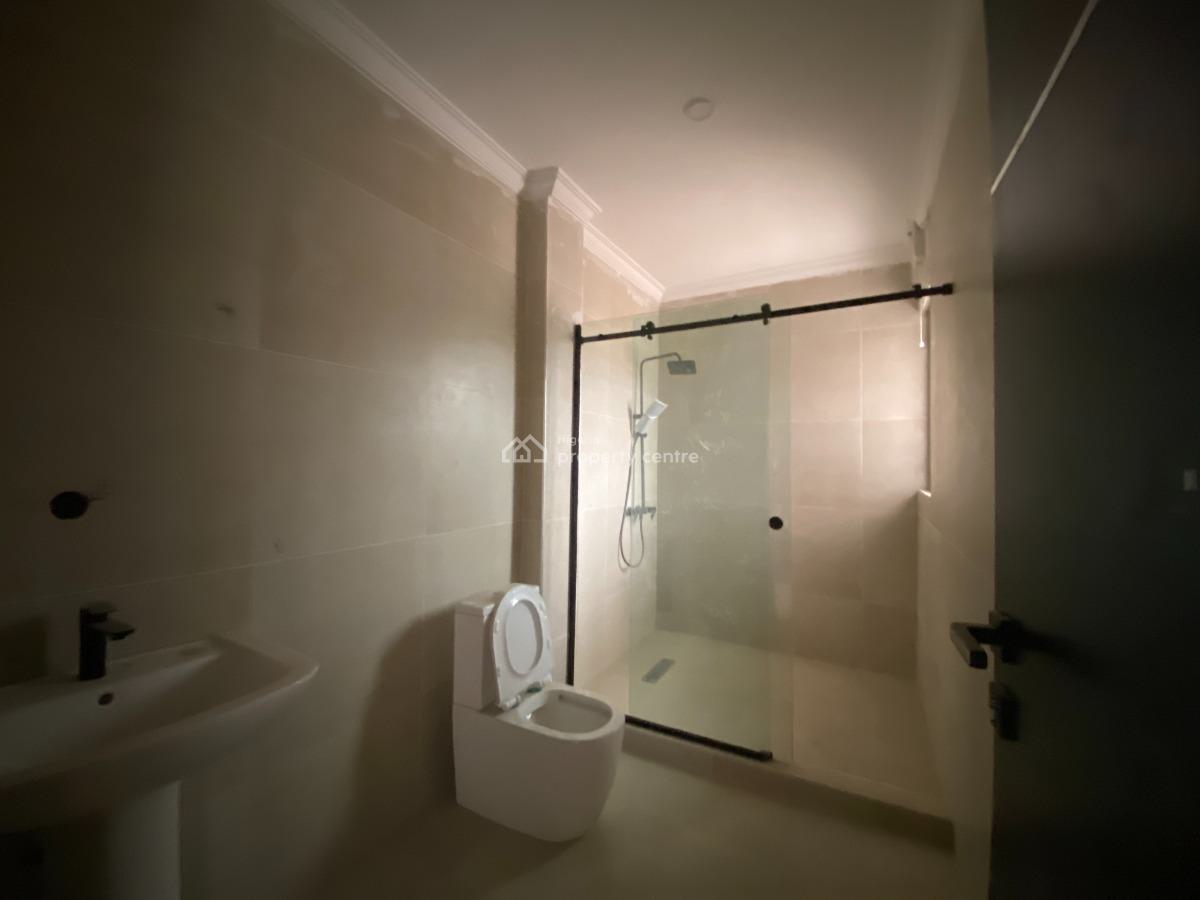 Luxury 4-bedroom Apartment with Bq., Lekki Phase 1, Lekki, Lagos, Flat / Apartment for Sale