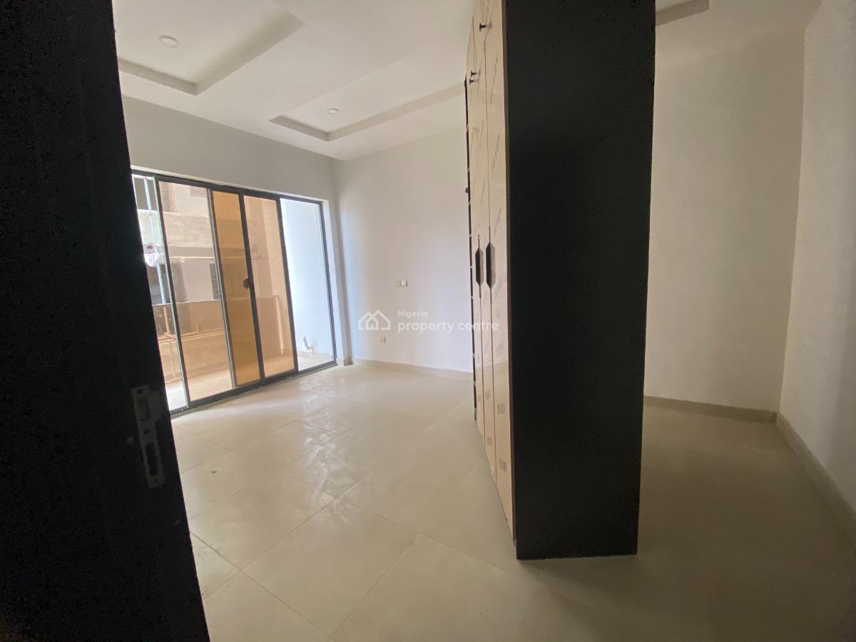 Luxury 4-bedroom Apartment with Bq., Lekki Phase 1, Lekki, Lagos, Flat / Apartment for Sale