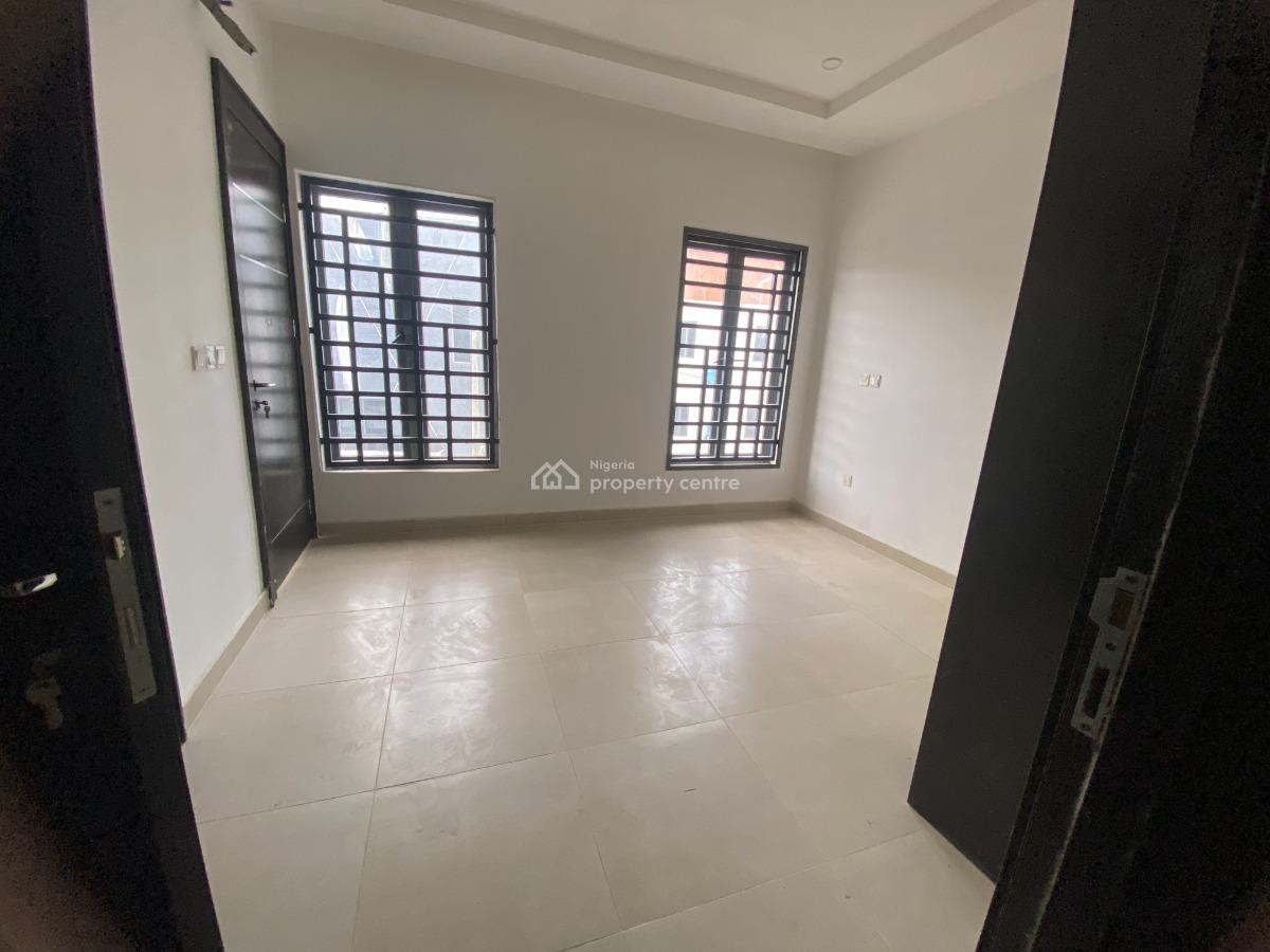 Luxury 4-bedroom Apartment with Bq., Lekki Phase 1, Lekki, Lagos, Flat / Apartment for Sale