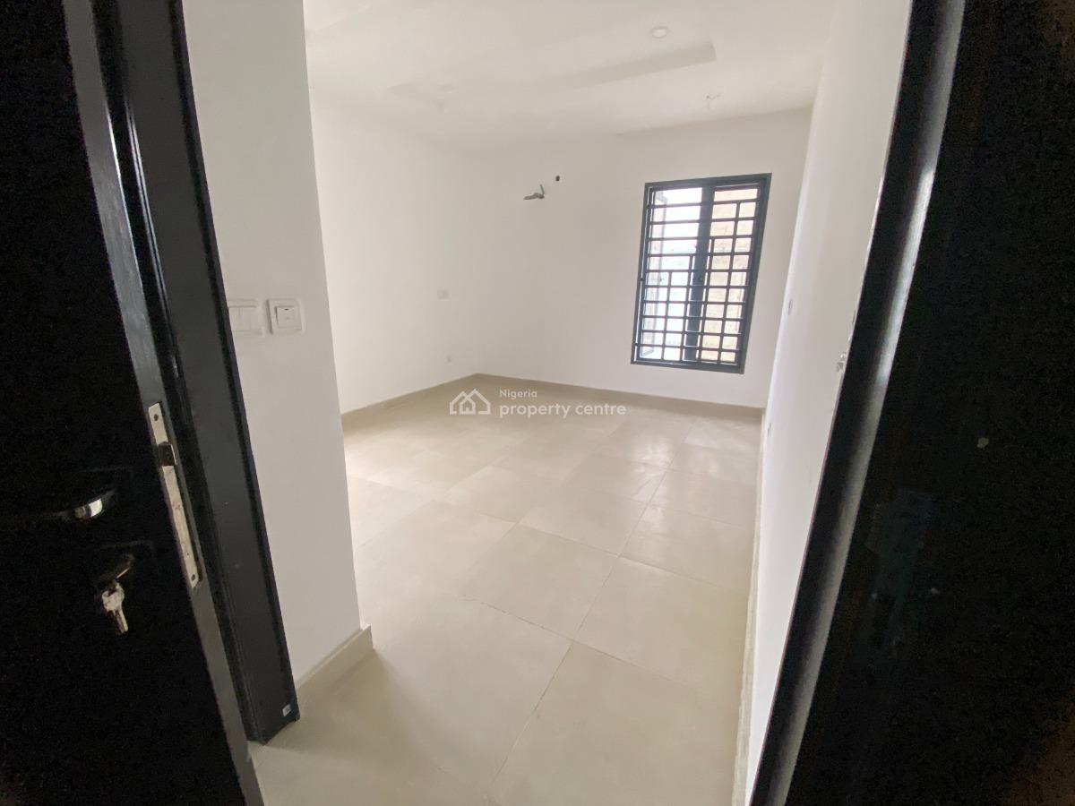 Luxury 4-bedroom Apartment with Bq., Lekki Phase 1, Lekki, Lagos, Flat / Apartment for Sale