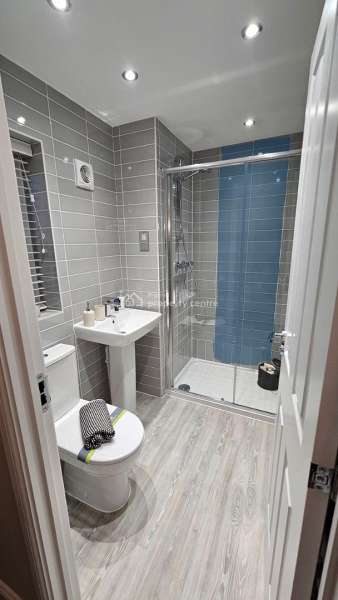 Luxury and Affordable 2 Bedroom Apartment in a Serene Environment, Ejigbo, Lagos, Detached Bungalow for Sale