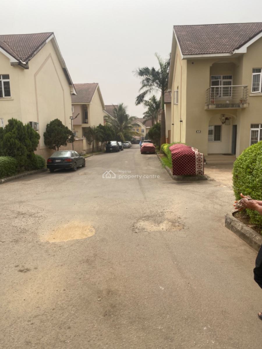 Luxury 3 Bedroom Flat +1 Bq Corner Piece with Acs, Jabi, Abuja, Terraced Duplex for Rent