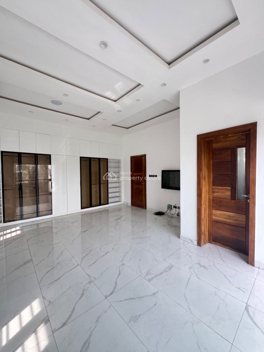 Well Built Five (5) Bedroom Detached Duplex, Ikota, Lekki, Lagos, Detached Duplex for Sale