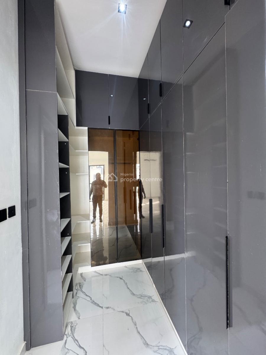 Classic Six (6) Bedroom  Detached Duplex, Ikota, Lekki, Lagos, Detached Duplex for Sale