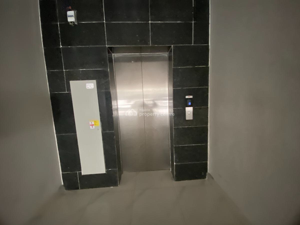 Luxury 2-bedroom Apartment with Bq., Lekki Phase 1, Lekki, Lagos, Flat / Apartment for Sale